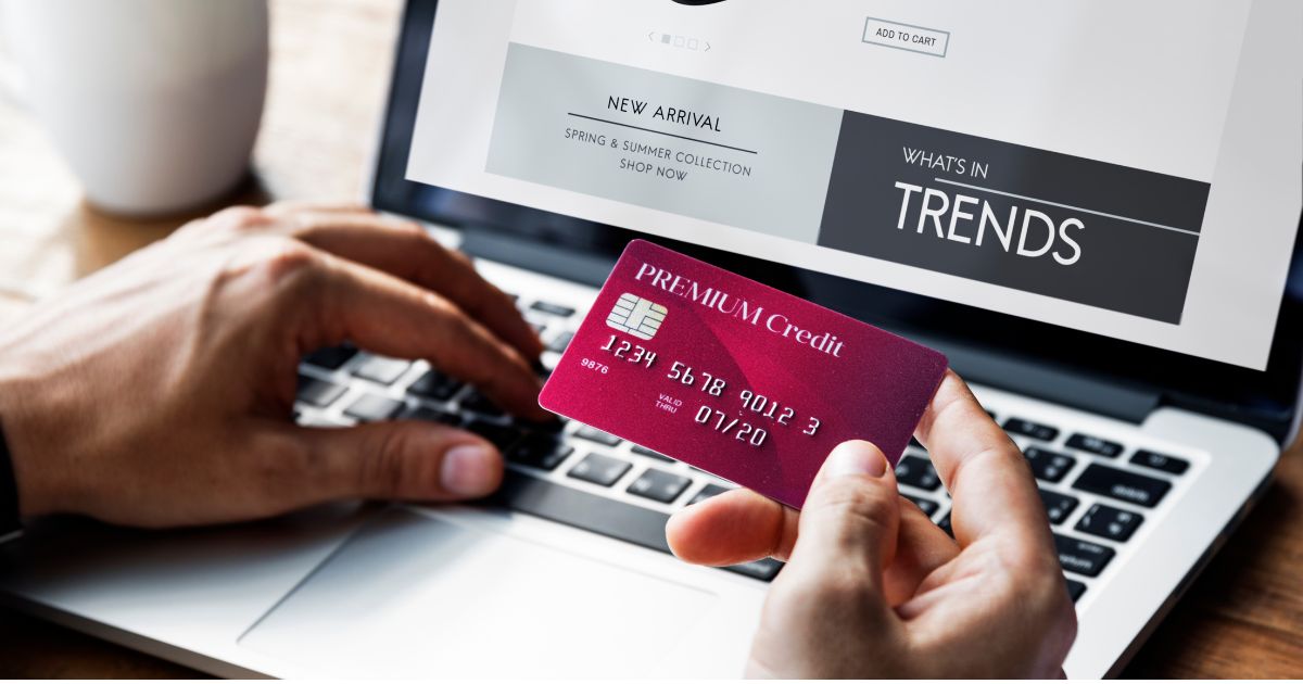 Choosing a Travel Card pakistan