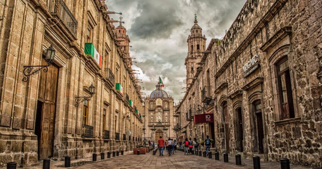 Mexico City, Mexico -cheapest places to travel