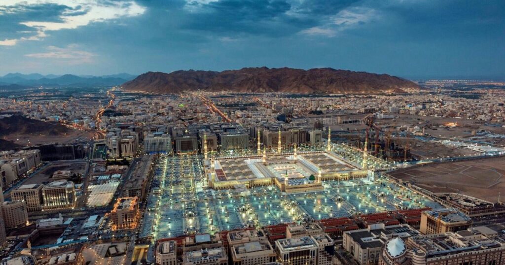 travel to saudi arabia madina