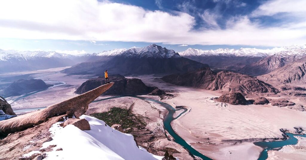 the best places to visit in skardu