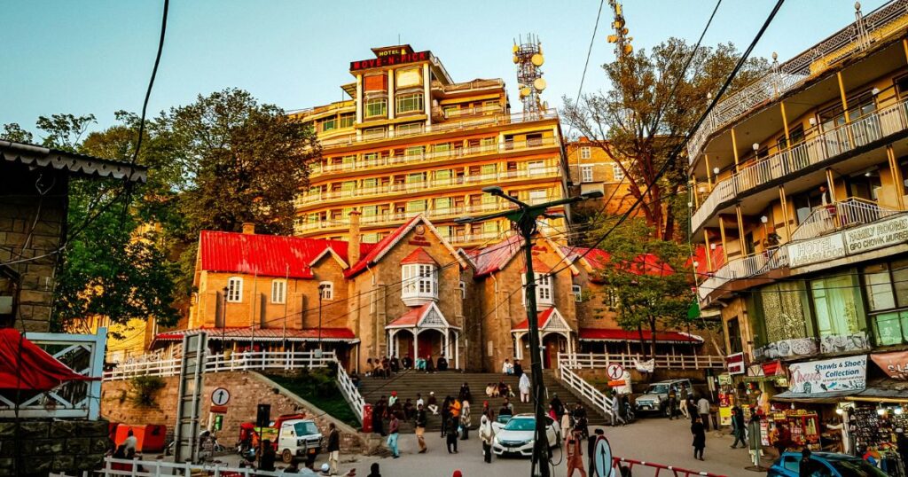 mall road murree